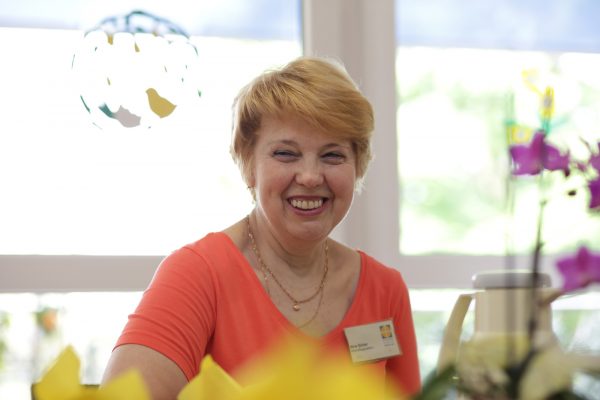 Mitarbeiterin im Alternheim